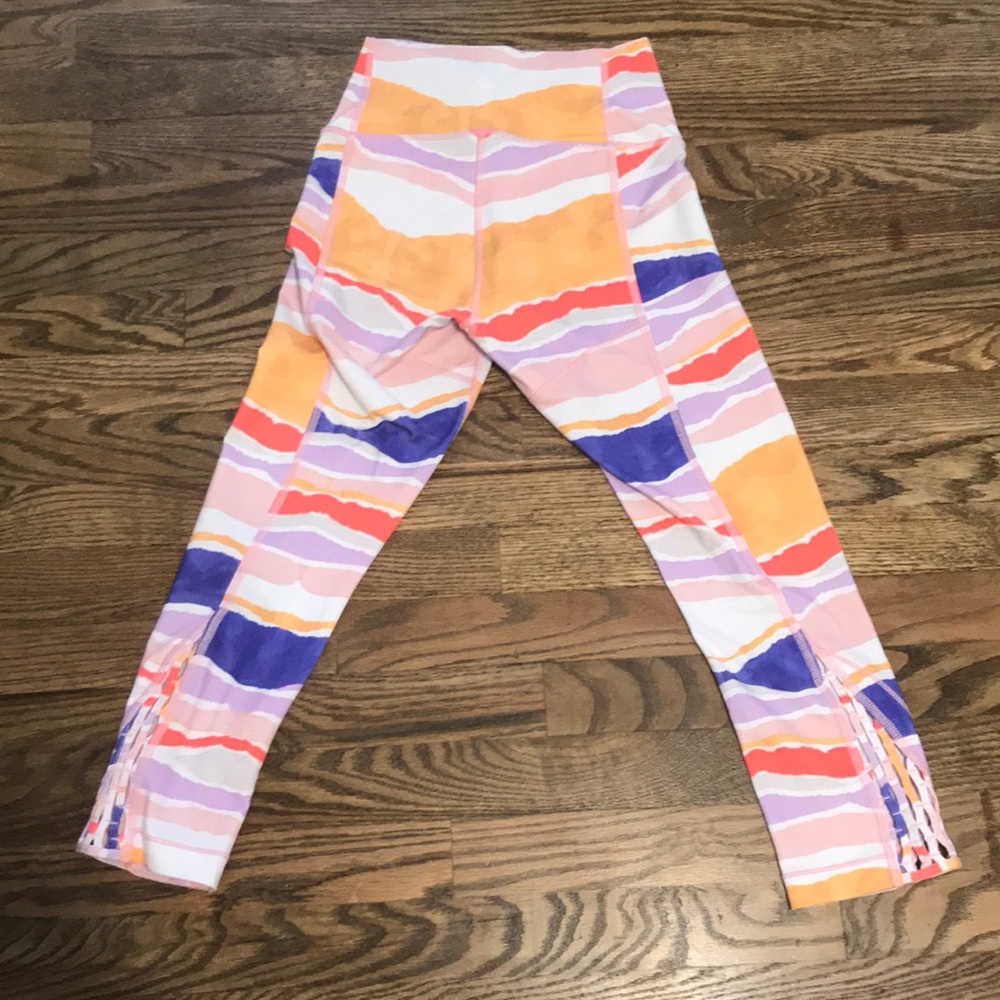 Lululemon leggings - Picture 2 of 4